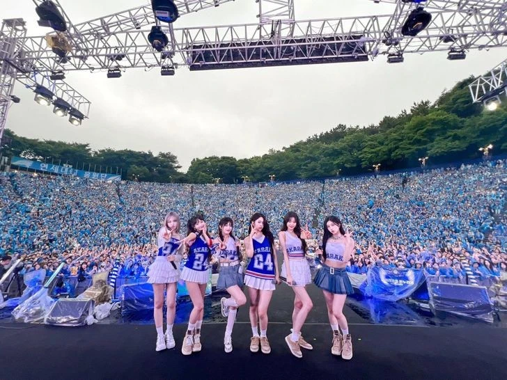 Lễ hội đại học, phép thử thực tế về sức hút của K-pop còn V-pop thì sao?