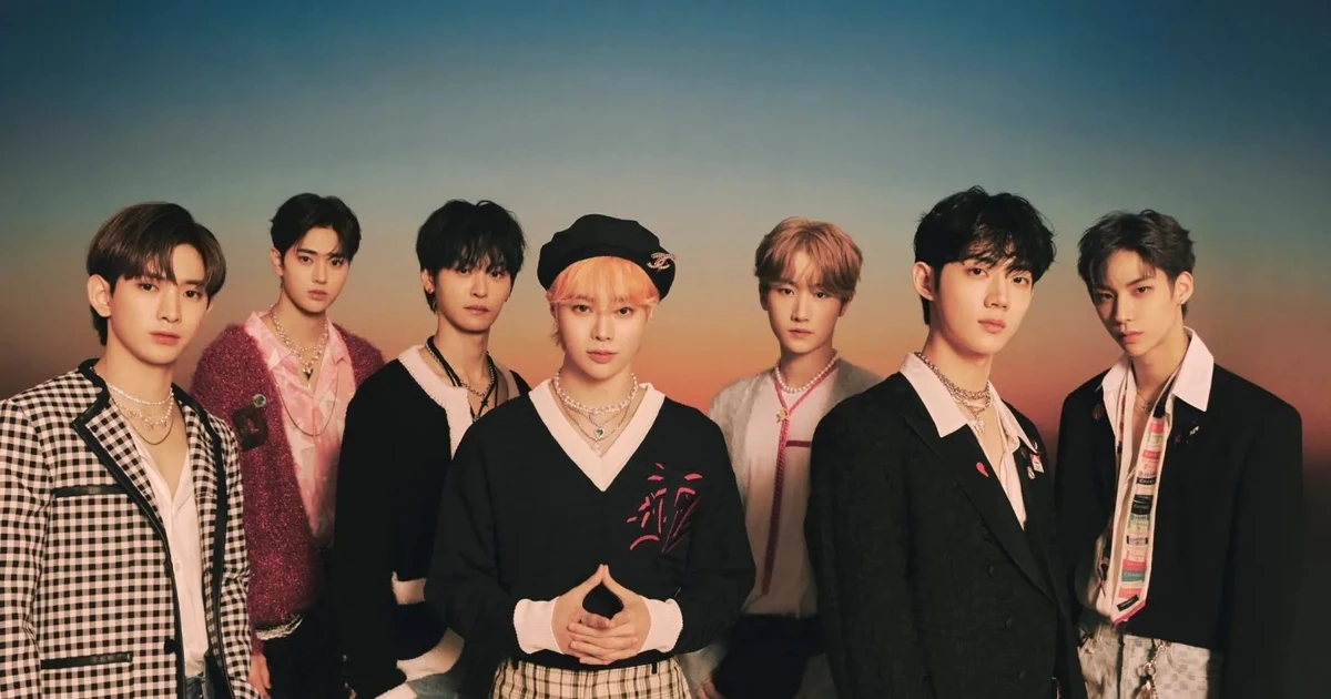 “Chị đại” Jessi và nhóm nhạc TEMPEST biểu diễn tại Chung kết Miss Cosmo 2025