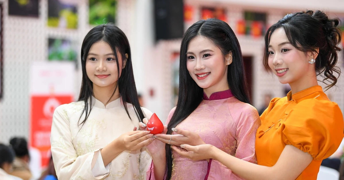 Dàn người đẹp Hoa hậu Việt Nam lan tỏa tinh thần Chủ Nhật Đỏ hiến máu cứu người