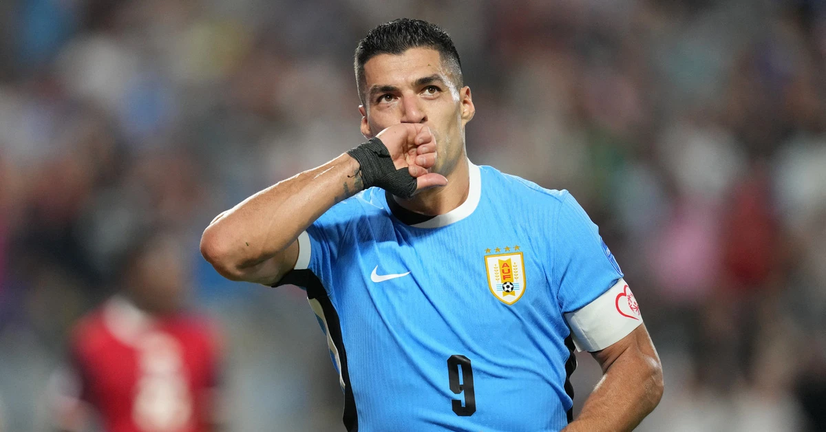 Luis Suarez xin lỗi HLV, ngỏ lời xin trở lại đội tuyển quốc gia để dự World Cup 2026