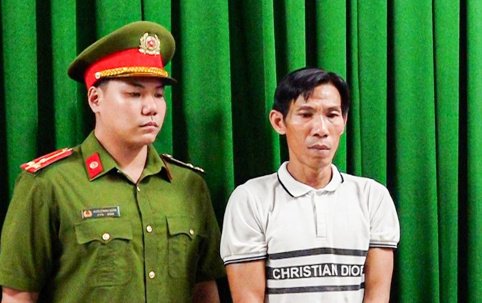 Bắt 2 bị can liên quan trực tiếp vụ thiếu tá công an hy sinh khi truy bắt 'cát tặc'