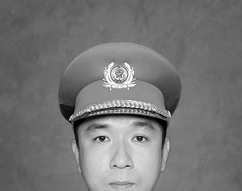 Đại úy công an hy sinh khi truy bắt cát tặc được truy thăng lên thiếu tá