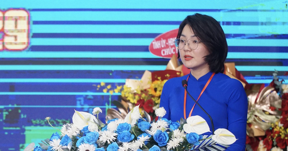 Chị Tô Thị Tuyết Ngân được bầu làm Chủ tịch Hội LHTN Việt Nam tỉnh Khánh Hòa khóa I