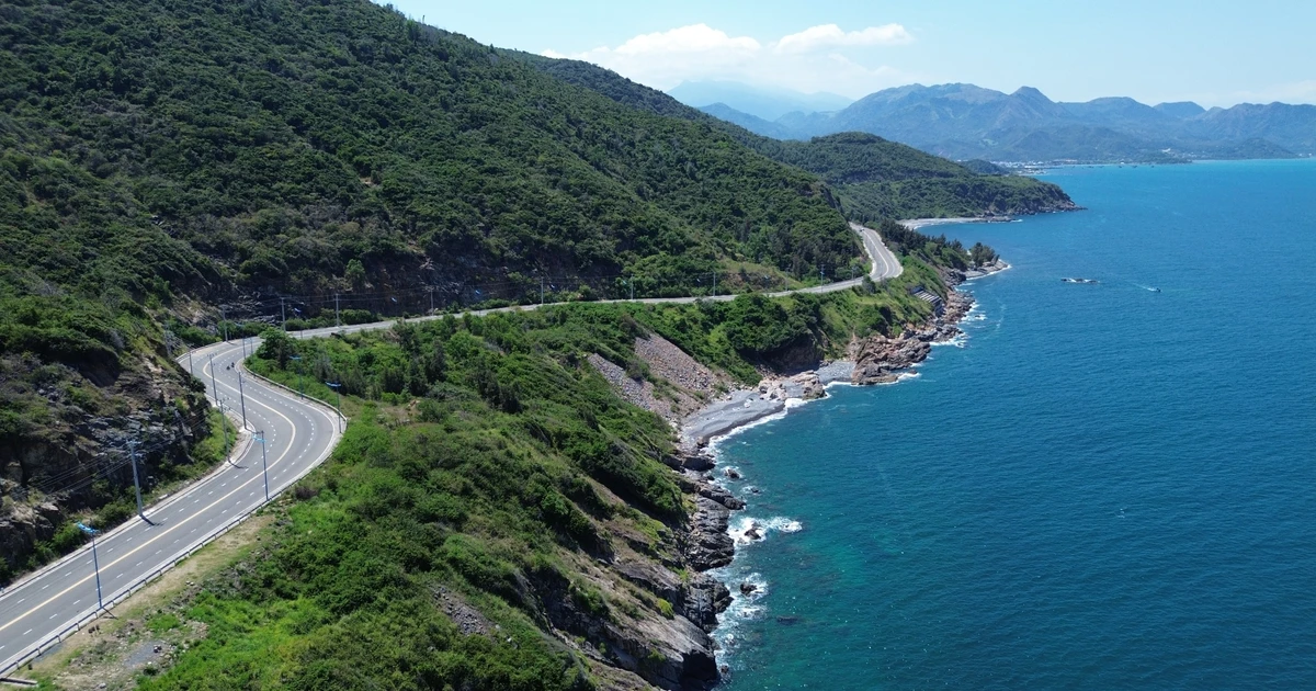 Đèo Lương Sơn ven biển siêu đẹp ở Nha Trang