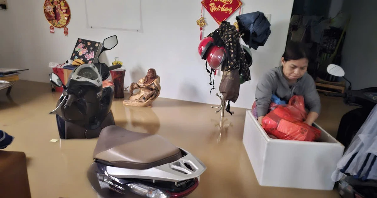 Nhiều gia đình mất liên lạc với người thân ở phường Tây Nha Trang