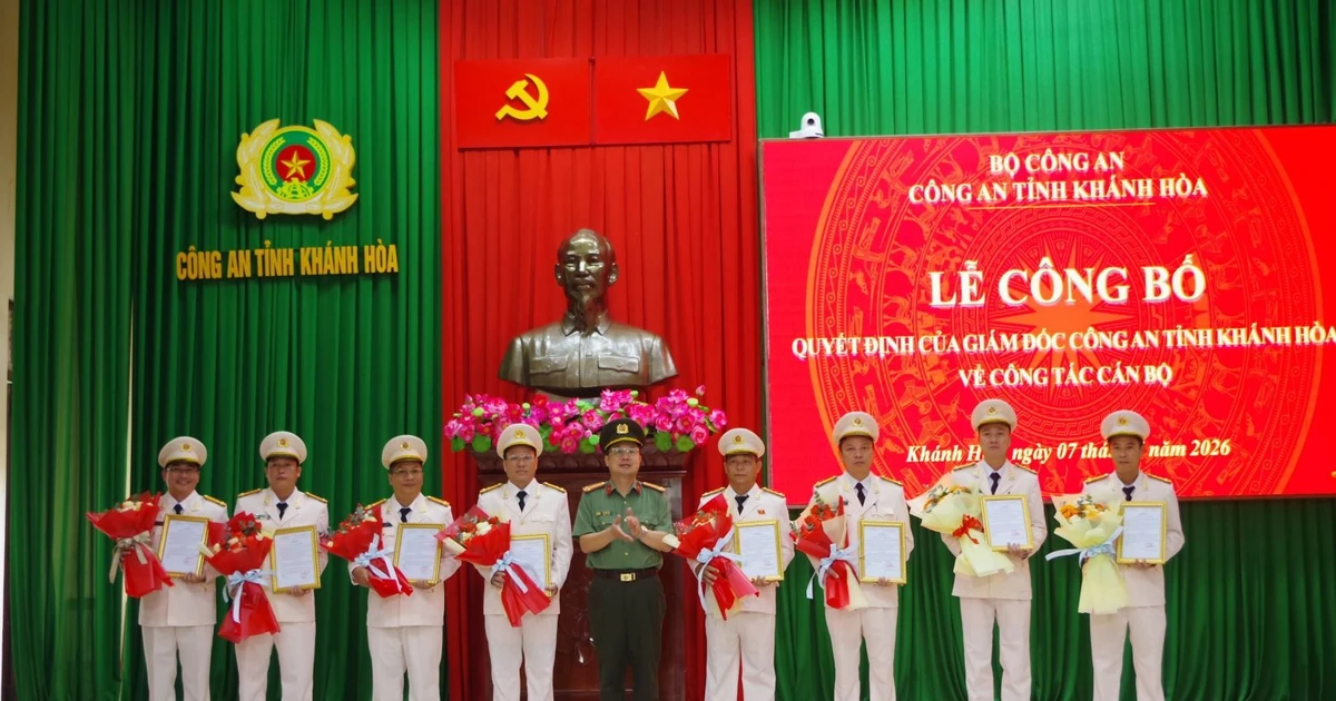 Công an tỉnh Khánh Hòa công bố quyết định về công tác cán bộ