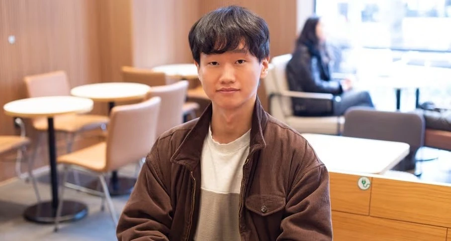 Hóa giải ẩn số 60 năm: Kỳ tích của một nhà toán học trẻ tuổi