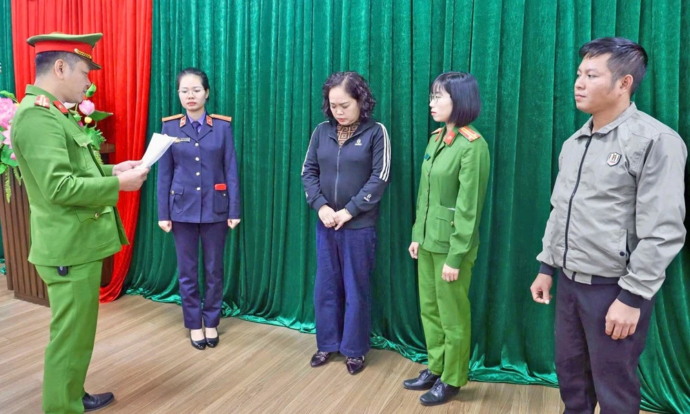 Bắt giam cán bộ thuế nhận hối lộ hơn 4 tỷ đồng của doanh nghiệp