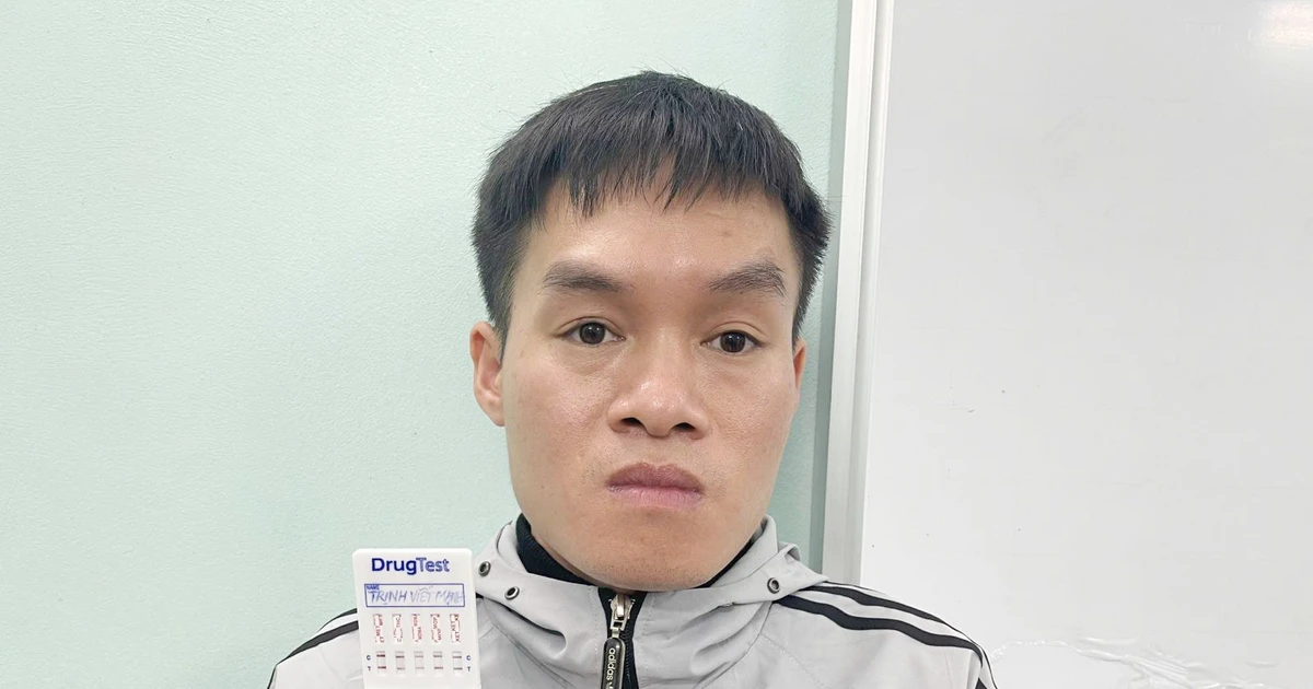 Tạm giữ đối tượng giao cấu bé gái 14 tuổi và dùng điện thoại quay lại