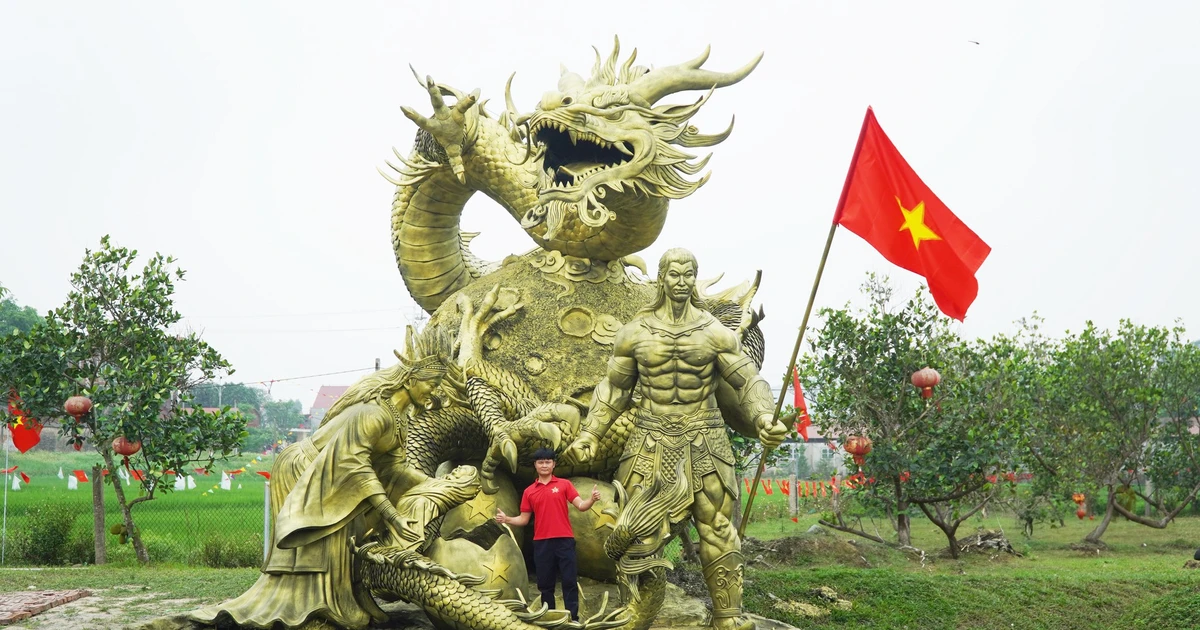 Làm tượng 'Cội Nguồn' dịp Giỗ Tổ, chàng trai Bắc Ninh gây xúc động