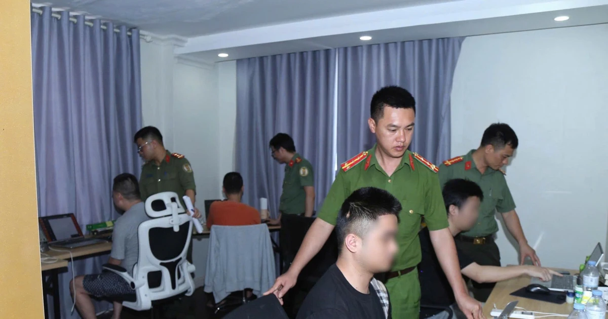 Tiếp tục phát hiện 23 người nước ngoài lập ‘đại bản doanh’ lừa đảo trong căn hộ chung cư