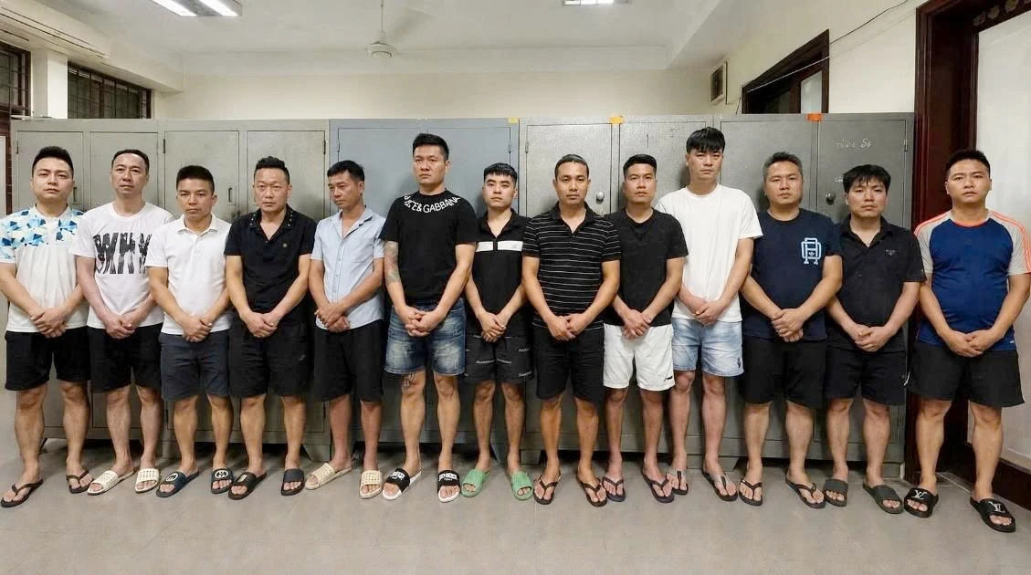 Triệt phá đường dây cá độ bóng đá World Cup, bắt giữ 13 đối tượng
