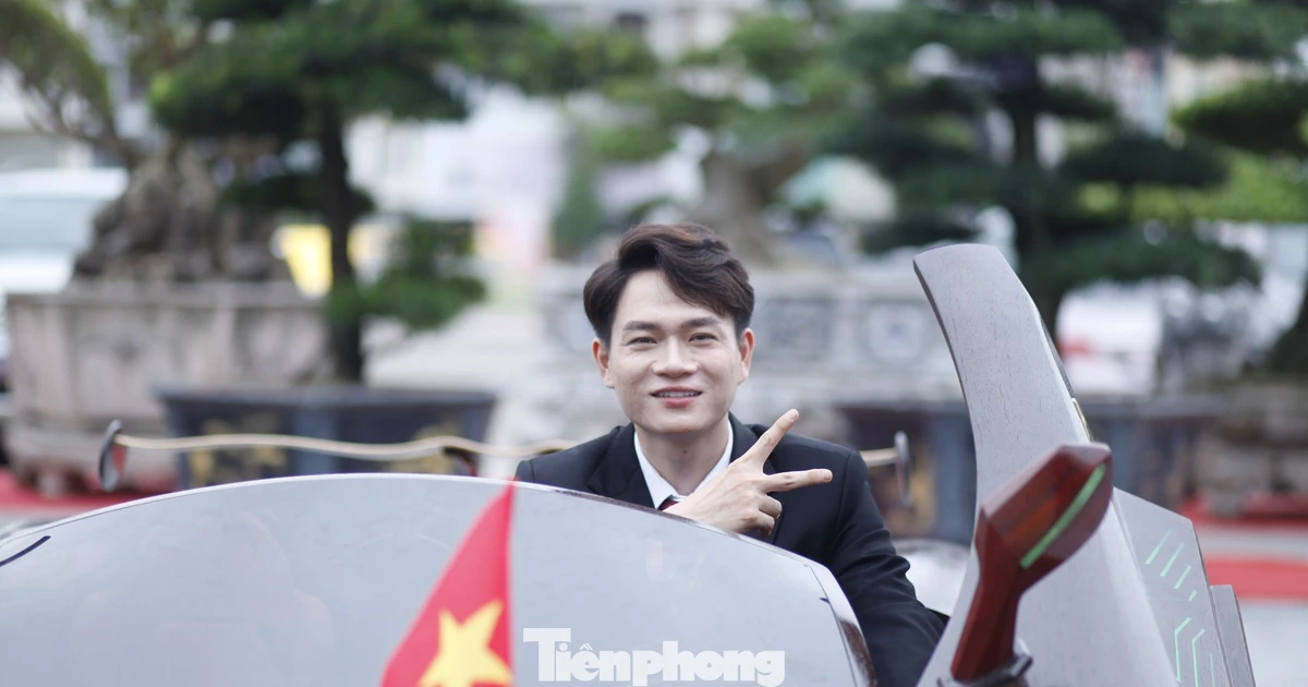 Dàn 'siêu xe' bằng gỗ độc đáo của chàng trai Bắc Ninh gây sốt