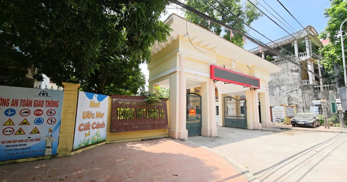 Xác minh thông tin tố giám thi làm bài hộ con gái Hiệu phó