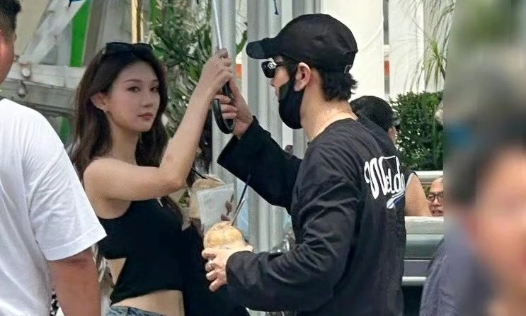 Huỳnh Hiểu Minh có bạn gái mới