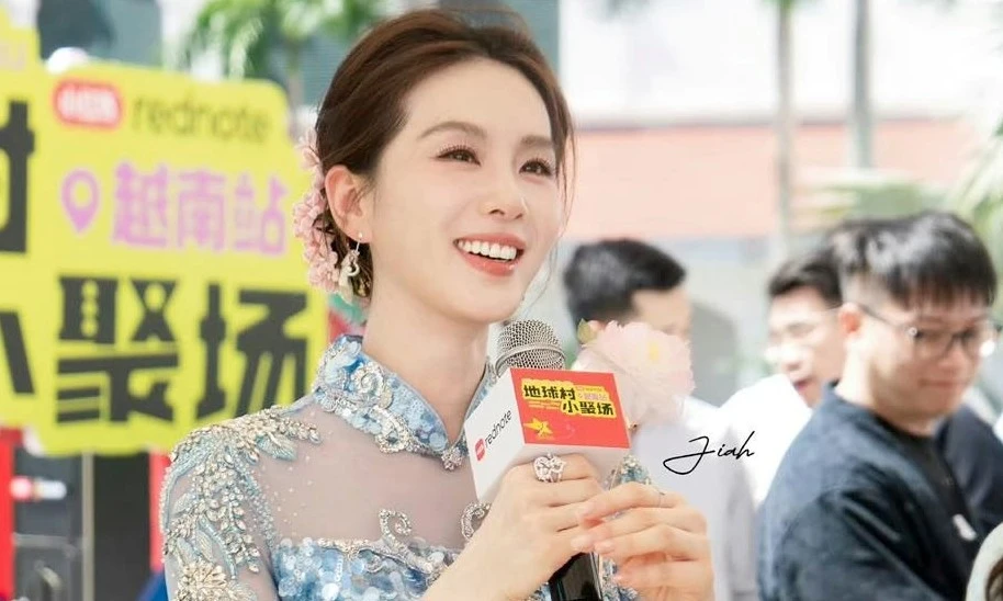 Mỹ nhân hạng A Trung Quốc Lưu Thi Thi tới Hà Nội