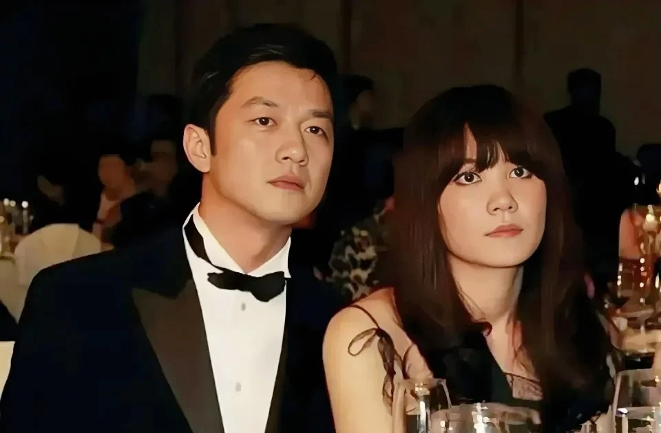 Vương Phi cứu chồng cũ