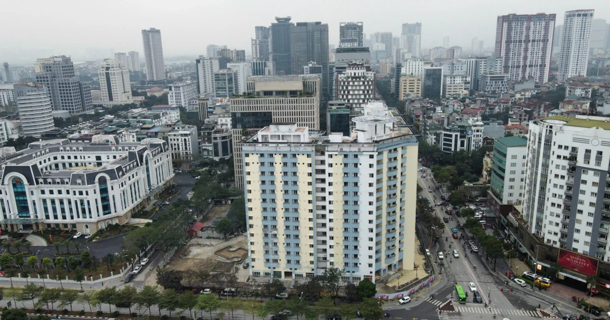 Tận thấy khu 229 căn hộ trên 'đất vàng' bị bỏ hoang vừa được Bí thư Hà Nội yêu cầu 'hồi sinh'