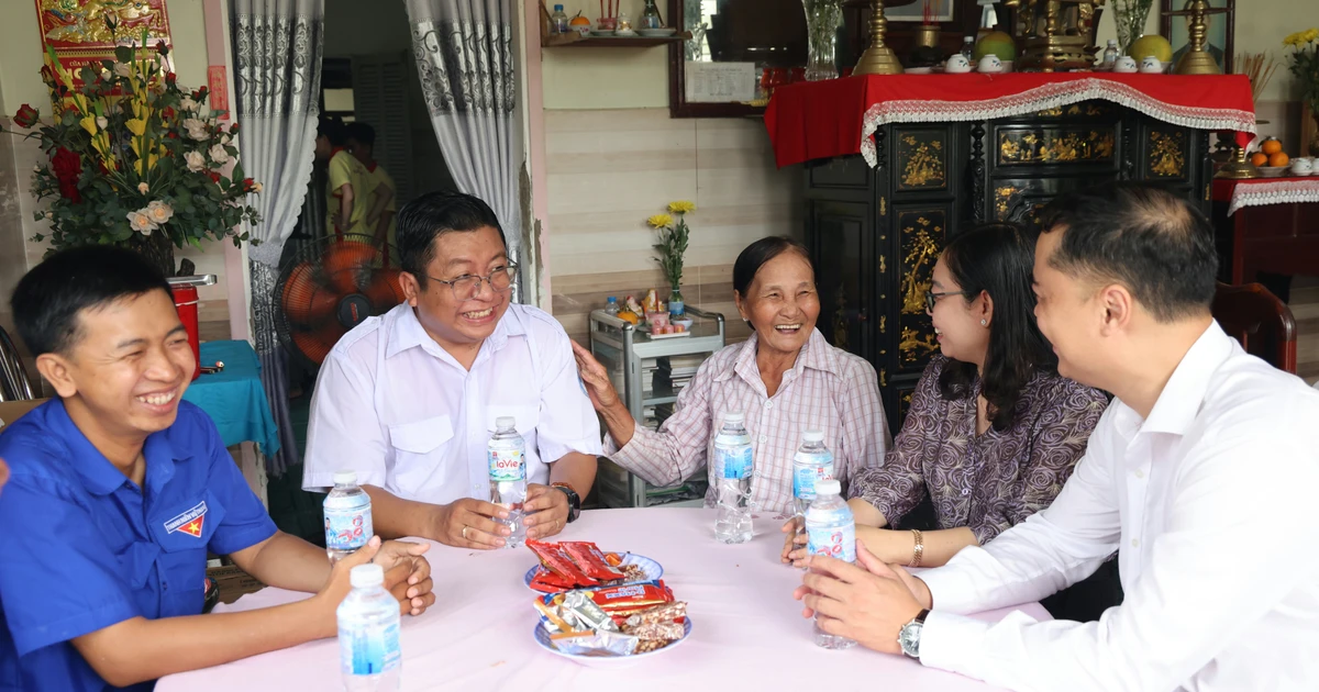 Ấm áp ‘Bữa cơm tri ân’ tại gia đình cháu của nhà cách mạng Châu Văn Liêm