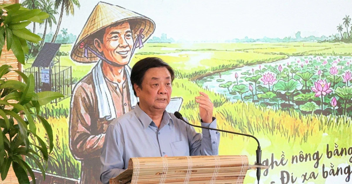 Nông dân chuyên nghiệp không phải mặc áo vest đi hội thảo