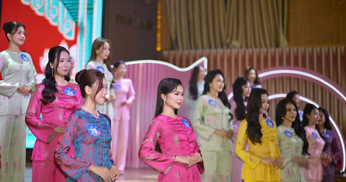 Nhan sắc 20 sinh viên vào vòng chung kết Hoa khôi ĐH Nam Cần Thơ