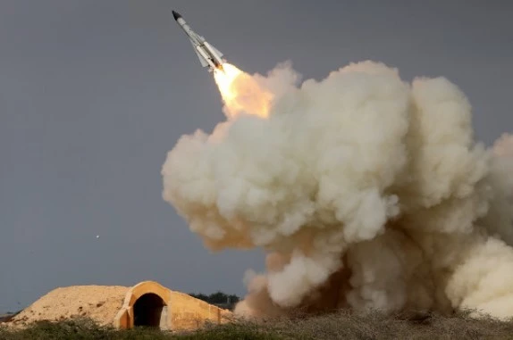 Israel ước tính Iran vẫn còn hơn 1.000 tên lửa