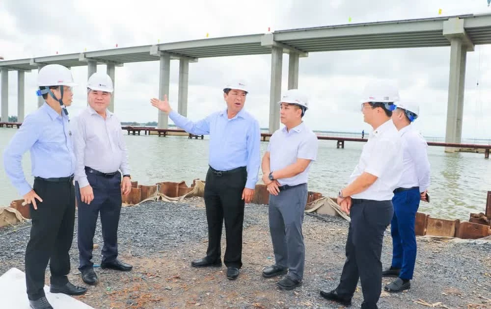 Cầu Đại Ngãi 1 đạt hơn 63% khối lượng, phấn đấu thông tuyến trong năm 2027