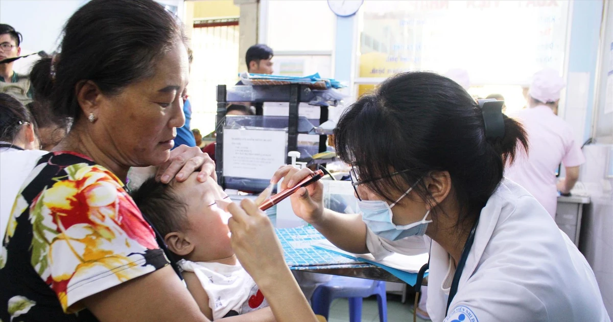 Vi rút độc lực mạnh gây bệnh truyền nhiễm ở trẻ, TPHCM cảnh báo khẩn