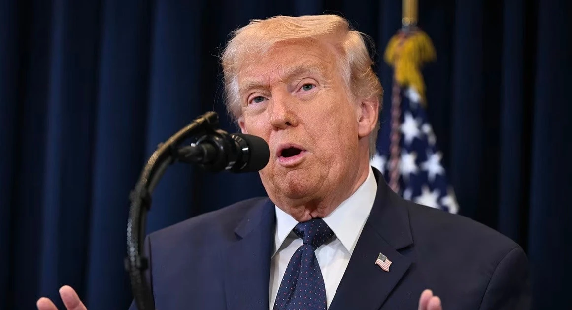 Tổng thống Trump nói Lãnh tụ tối cao Iran ‘khó sống yên’, Tehran cảnh báo đanh thép