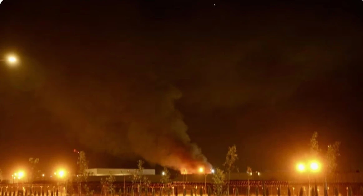 Vùng Vịnh tiếp tục hứng đòn dồn dập, Ả-rập Xê-út tìm ra cách tránh eo biển Hormuz