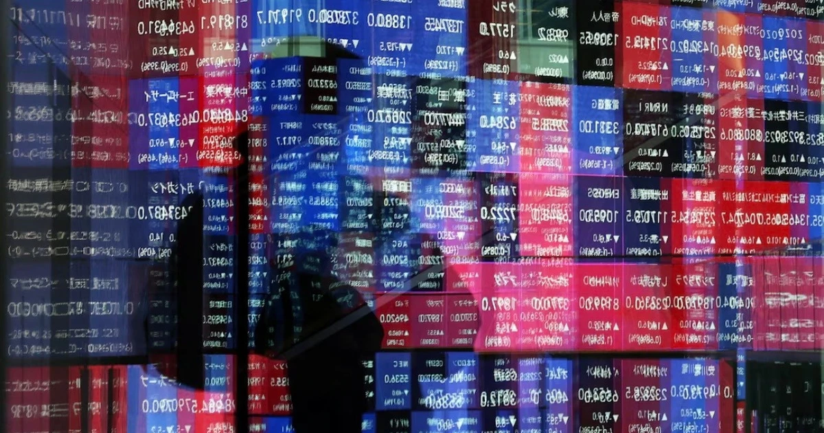 Giá dầu tăng vọt, cổ phiếu lao dốc giữa hỗn loạn Trung Đông