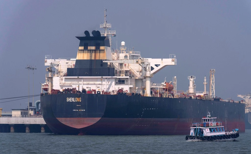 Pháp bàn với 35 quốc gia về cách giải quyết khủng hoảng eo biển Hormuz