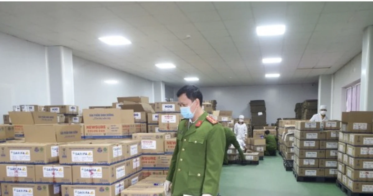 Lãnh đạo Chi cục An toàn vệ sinh thực phẩm nhận tiền tỷ để ‘mở đường’ cho sữa giả