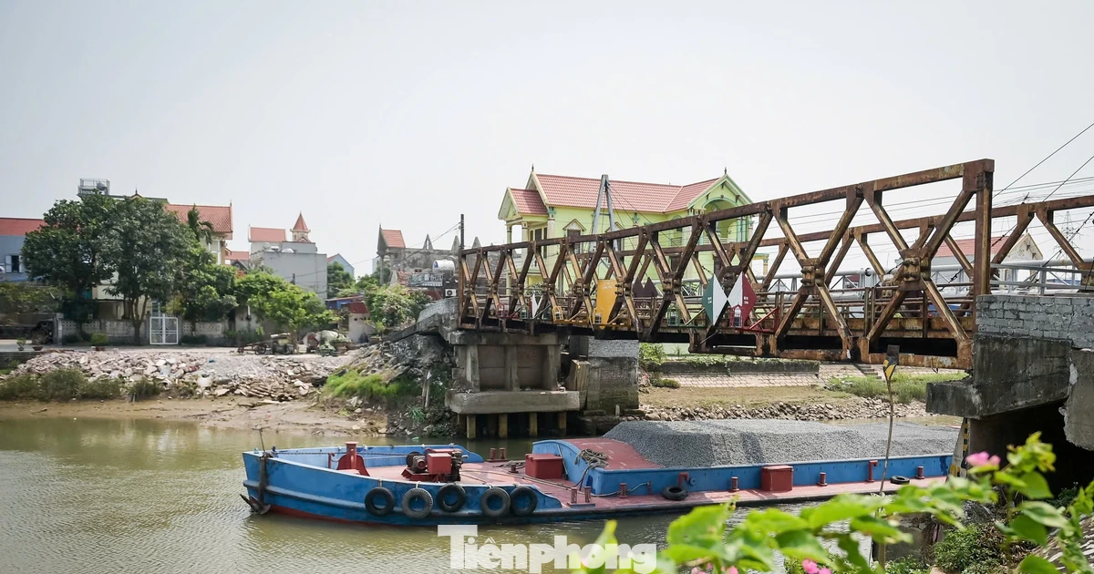 Chính quyền tìm giải pháp cho hai cây cầu ‘chờ sập’ ở Ninh Bình