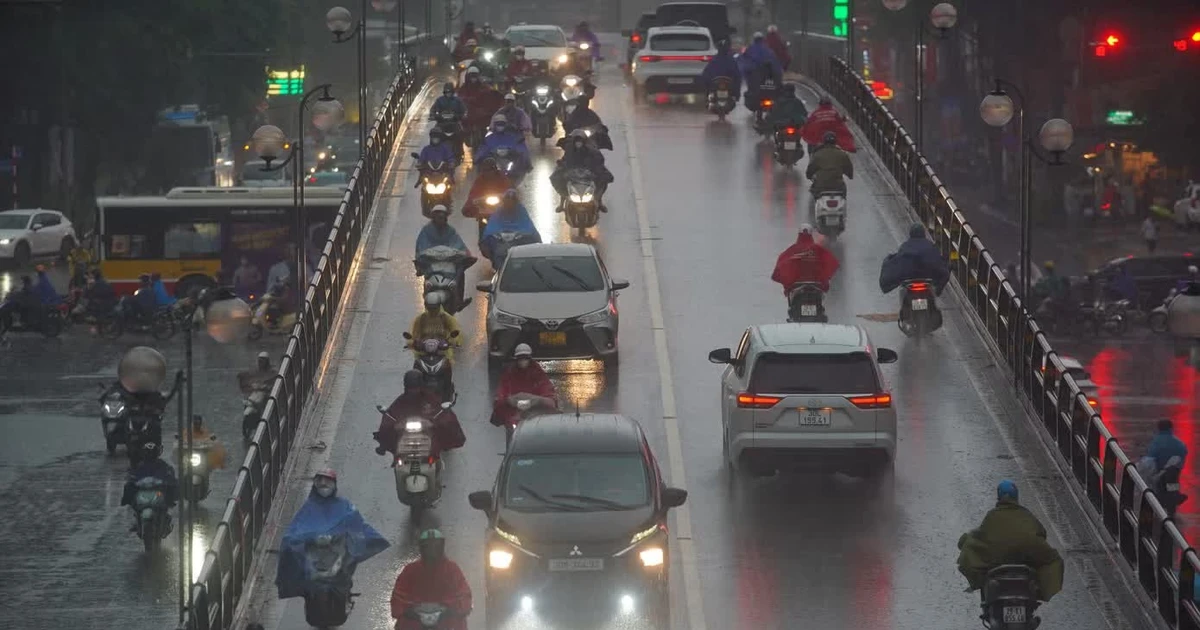 Gió mùa đông bắc tràn về từ chiều tối nay, gây mưa lớn