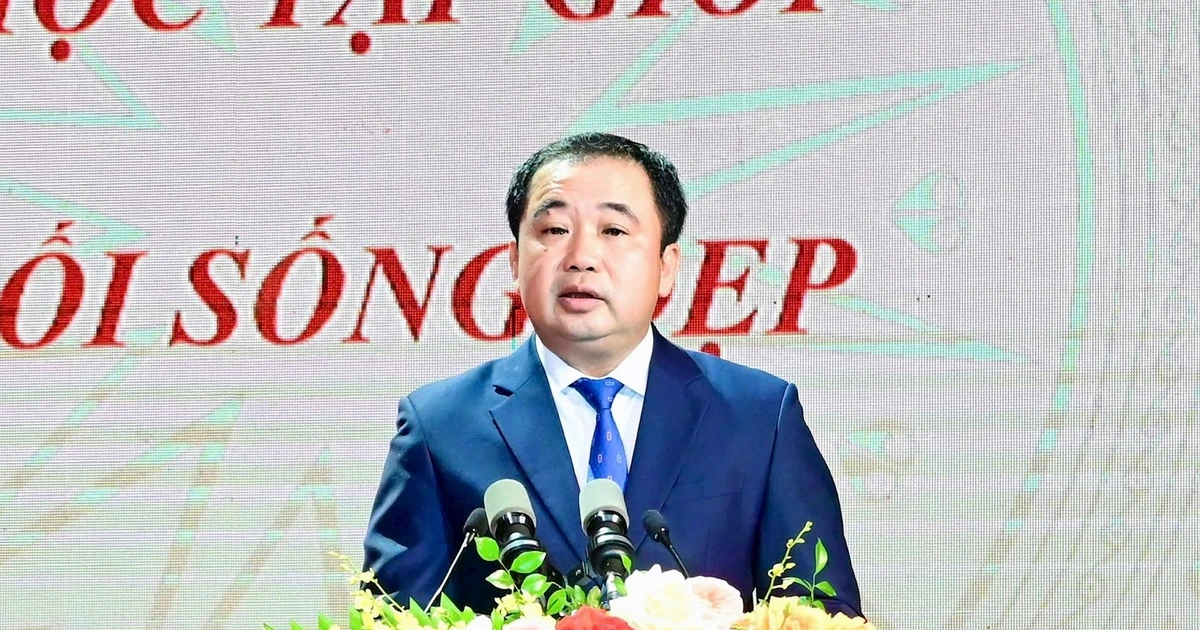 Bí thư Thành ủy Hà Nội: Thành phố ưu tiên nguồn lực để quy hoạch trường lớp