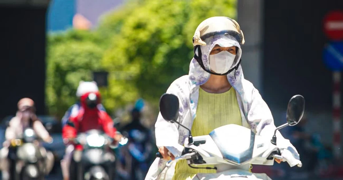 Miền Bắc, miền Trung nắng nóng đỉnh điểm