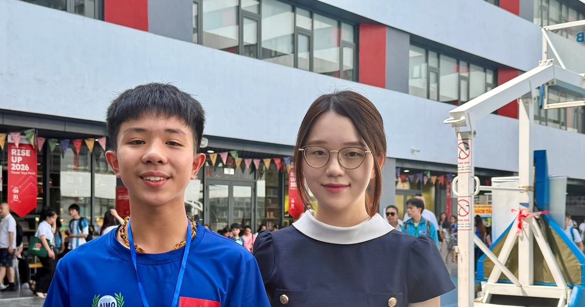 Thí sinh dự thi AIMO quốc tế: Mẹ gieo tình yêu môn Toán từ những con số đầu tiên