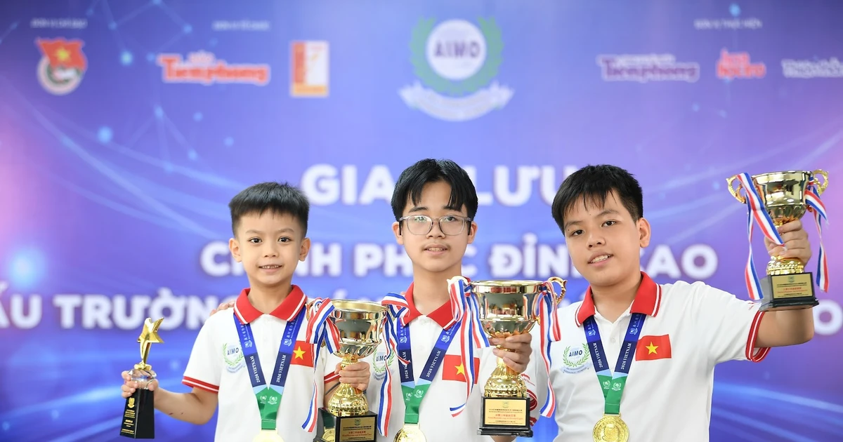 205 huy chương AIMO và lời giải cho bài toán nhân lực khoa học của Việt Nam