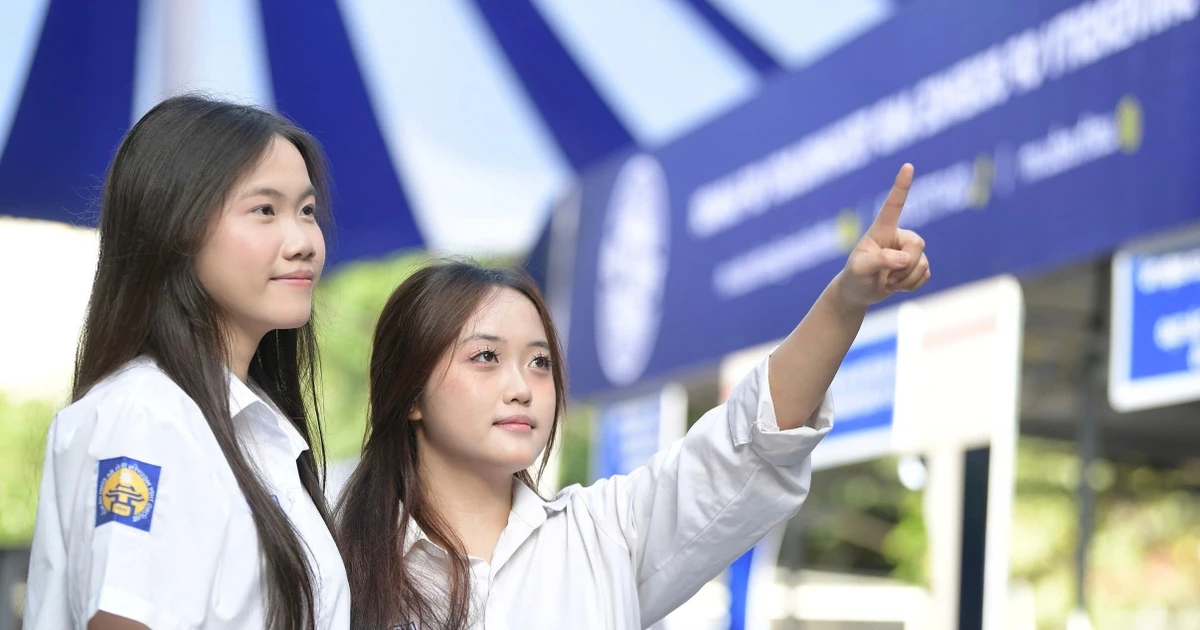 Thi tốt nghiệp THPT 2026: Số lượng thí sinh đăng ký môn Lịch sử, Địa lí áp đảo các môn khác