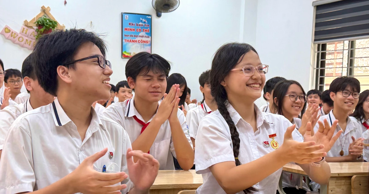 Hà Nội: Gần 125.000 học sinh làm thủ tục thi vào lớp 10