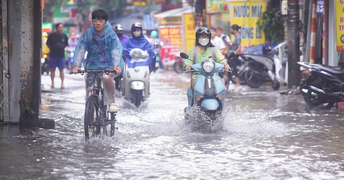 Hà Nội mưa lớn từ chiều tối nay, có thể trên 100mm, nguy cơ ngập úng cục bộ