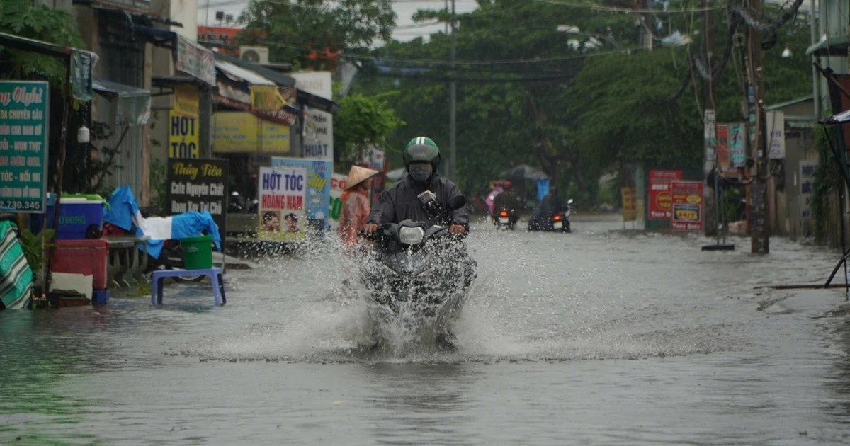 Nam Bộ, Tây Nguyên mưa to vào chiều tối