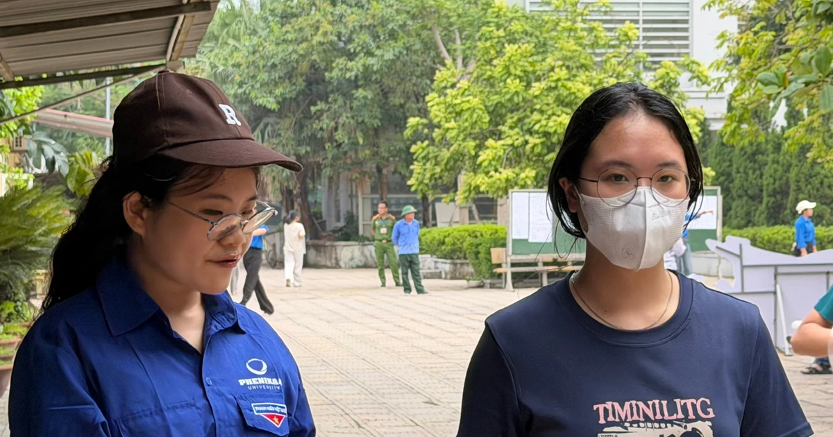 Chiếc điện thoại đặc biệt được hoạt động trong khu vực thi tốt nghiệp