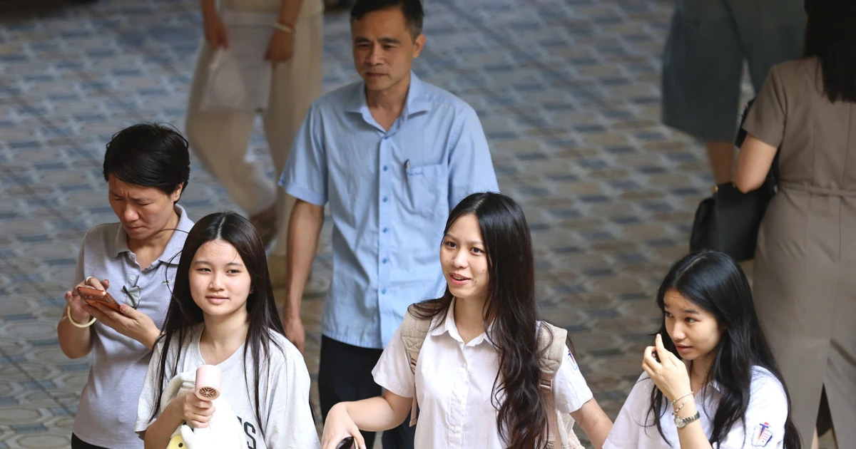 Điểm chuẩn lớp 10 Trường THPT chuyên Đại học Sư phạm: Tiếng Anh cao nhất