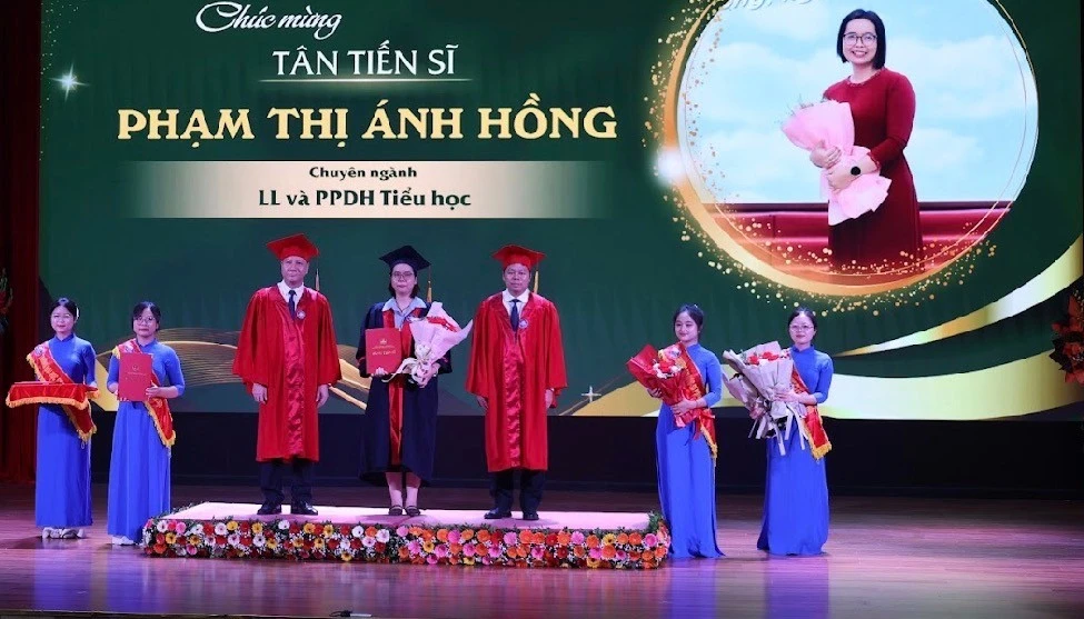 Đại học Sư phạm Hà Nội trao bằng cho hơn 650 tiến sĩ, thạc sĩ