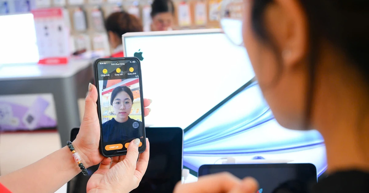 Nhà mạng hỗ trợ xác thực thông tin thuê bao xuyên nghỉ lễ