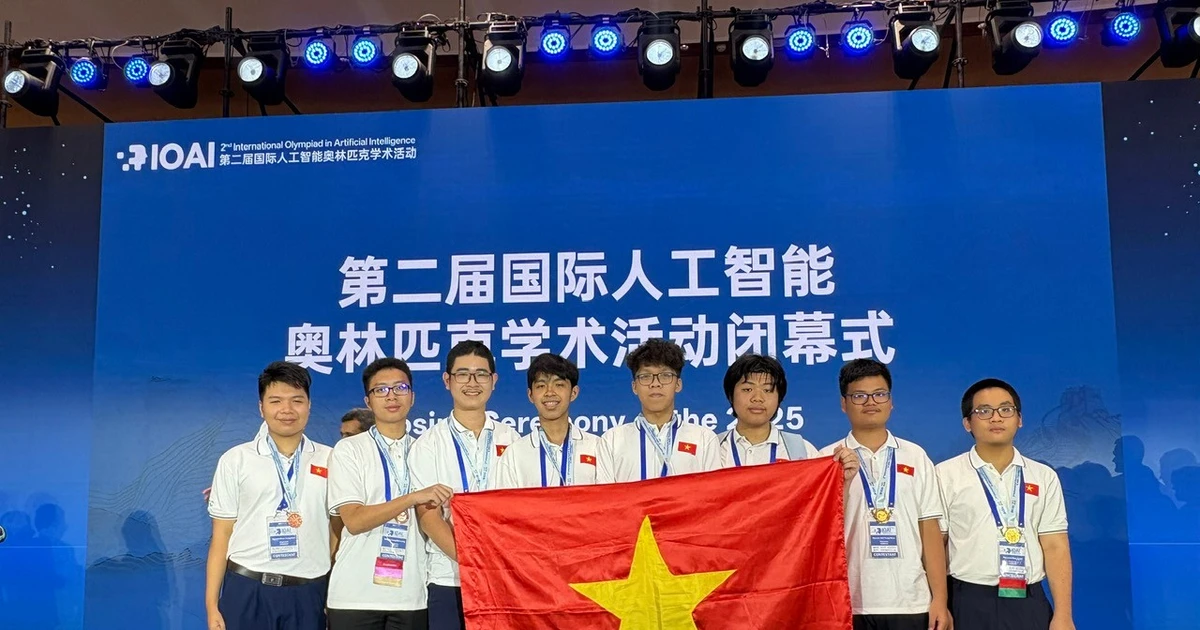 Tuyệt vời! Học sinh Việt Nam 'Gây ấn tượng' tại Olympic Trí tuệ Nhân tạo Quốc tế 2025 với 8 Huy chương và Giải thưởng