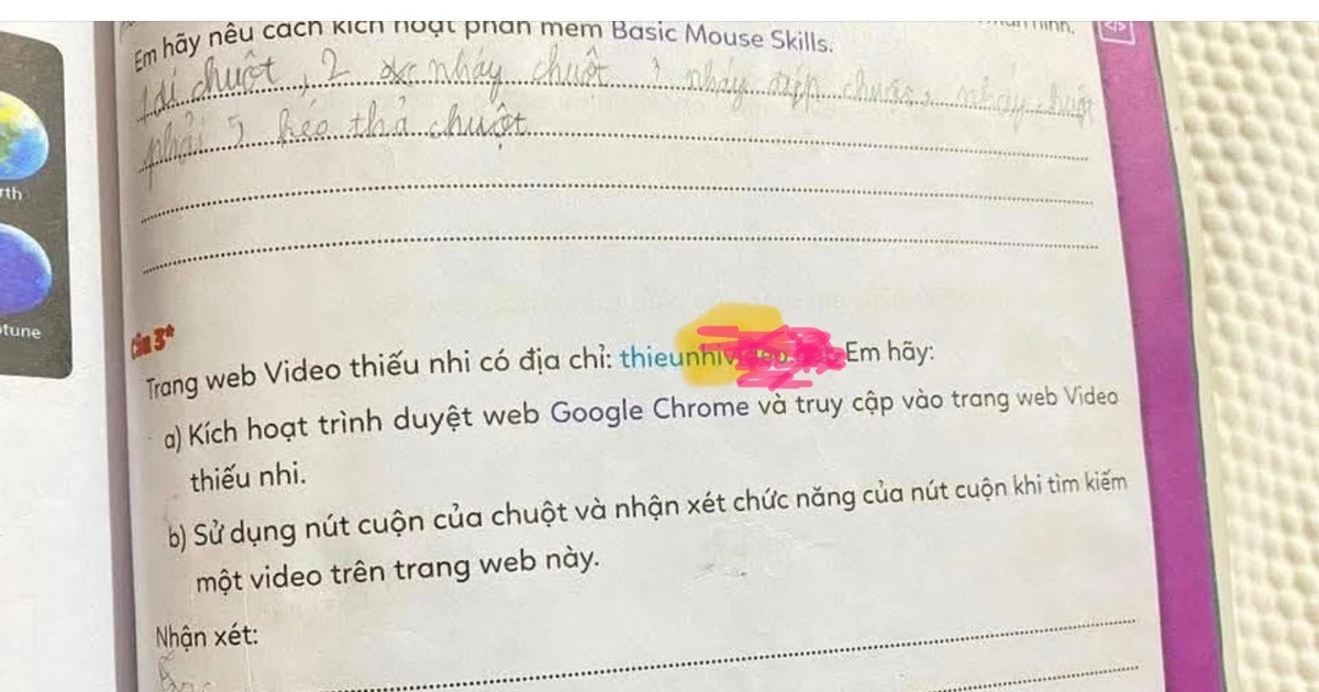 Nghi vấn sách bài tập học sinh gắn link hướng dẫn xem phim 'người lớn'