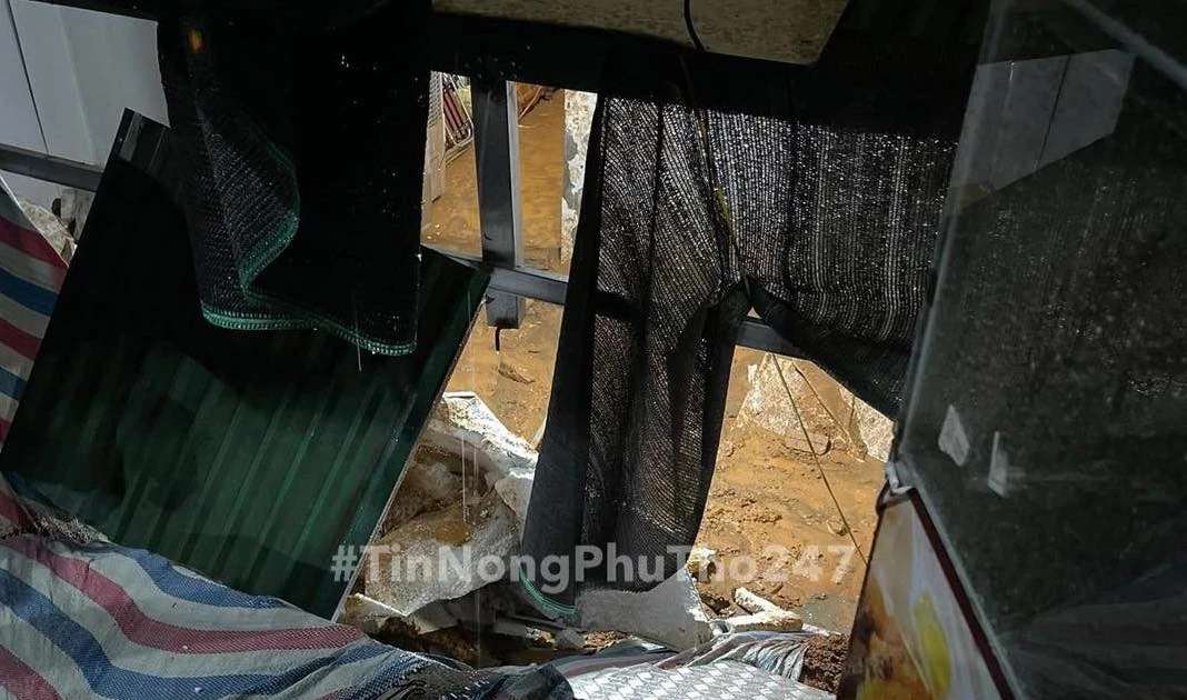 Mưa không lớn, Phú Thọ vẫn sạt lở đất khiến hai cháu bé bị thương